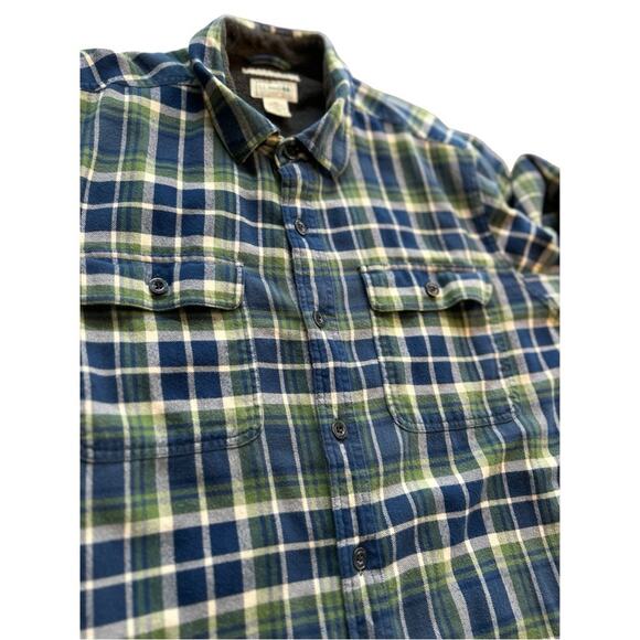 L.L. Bean Fleece Lined Flannel Jacket with Pockets- Size Large - Picture 9 of 16